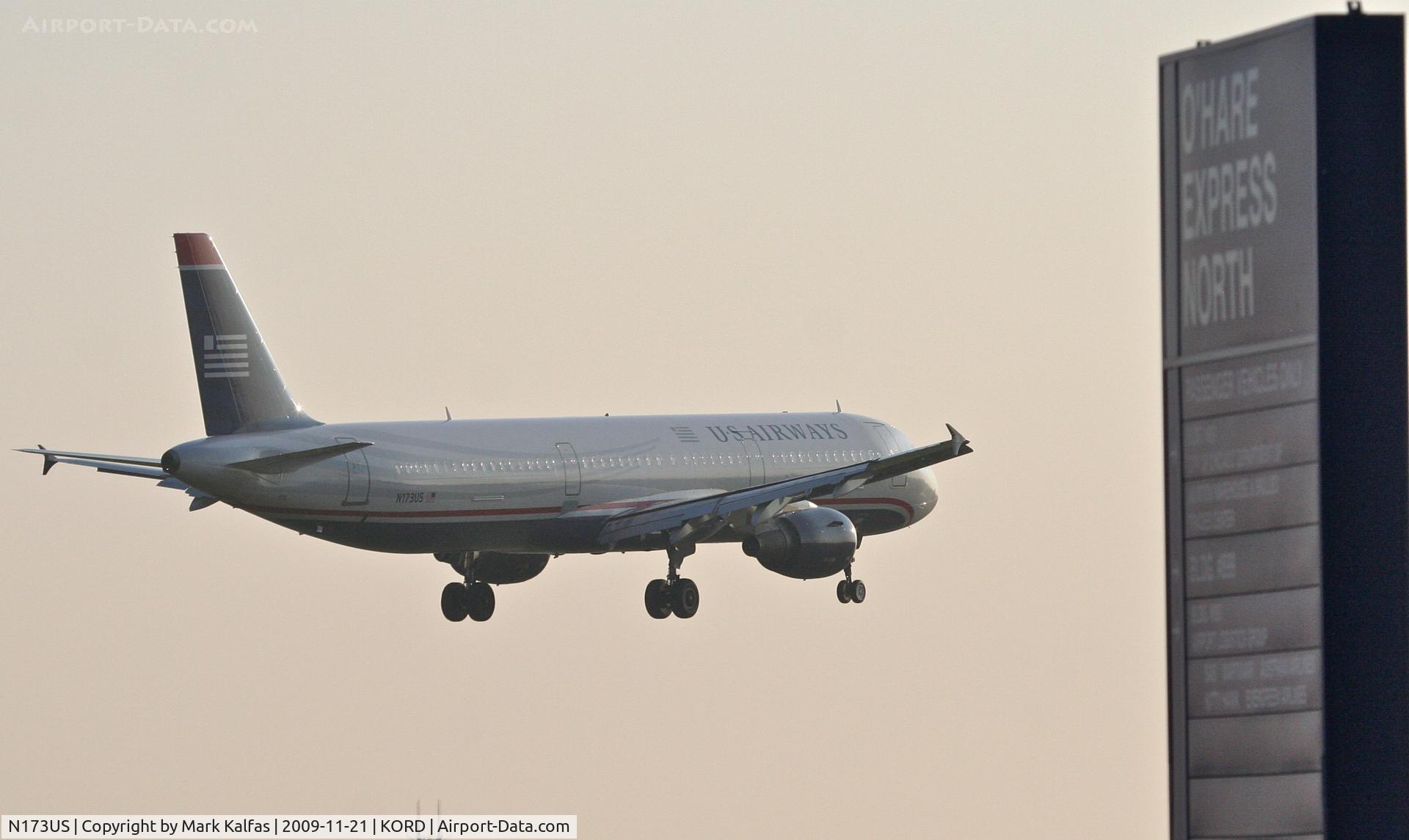 N173US, 2001 Airbus A321-211 C/N 1481, US AIRWAYS A321-211, AWE9096 arriving from KPHL, short final 22R KORD.