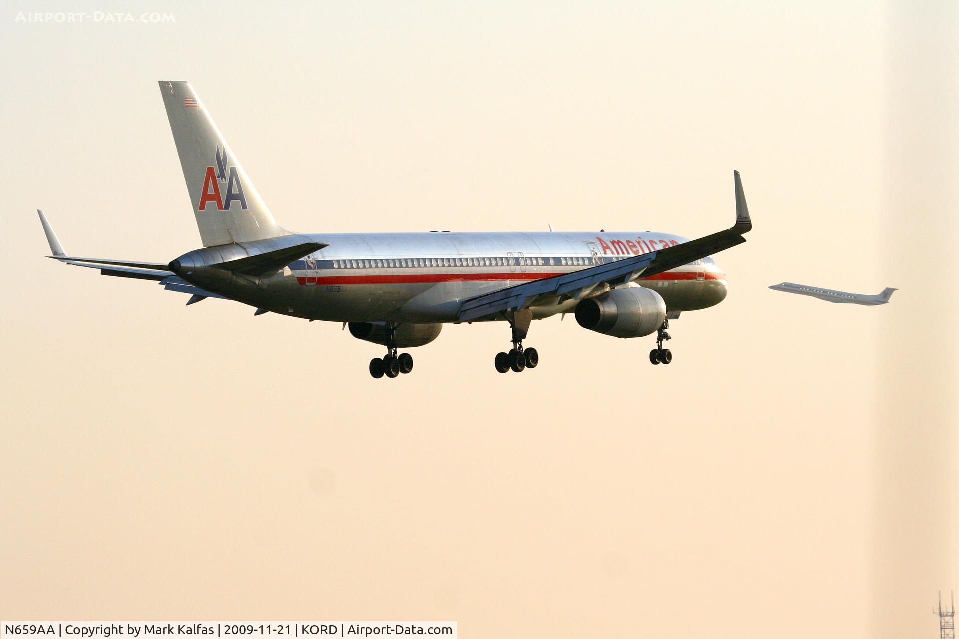 N659AA, 1992 Boeing 757-223 C/N 24617, American Airlines Boeing 757-223. AAL1779 arriving from KMIA, short final 22R KORD