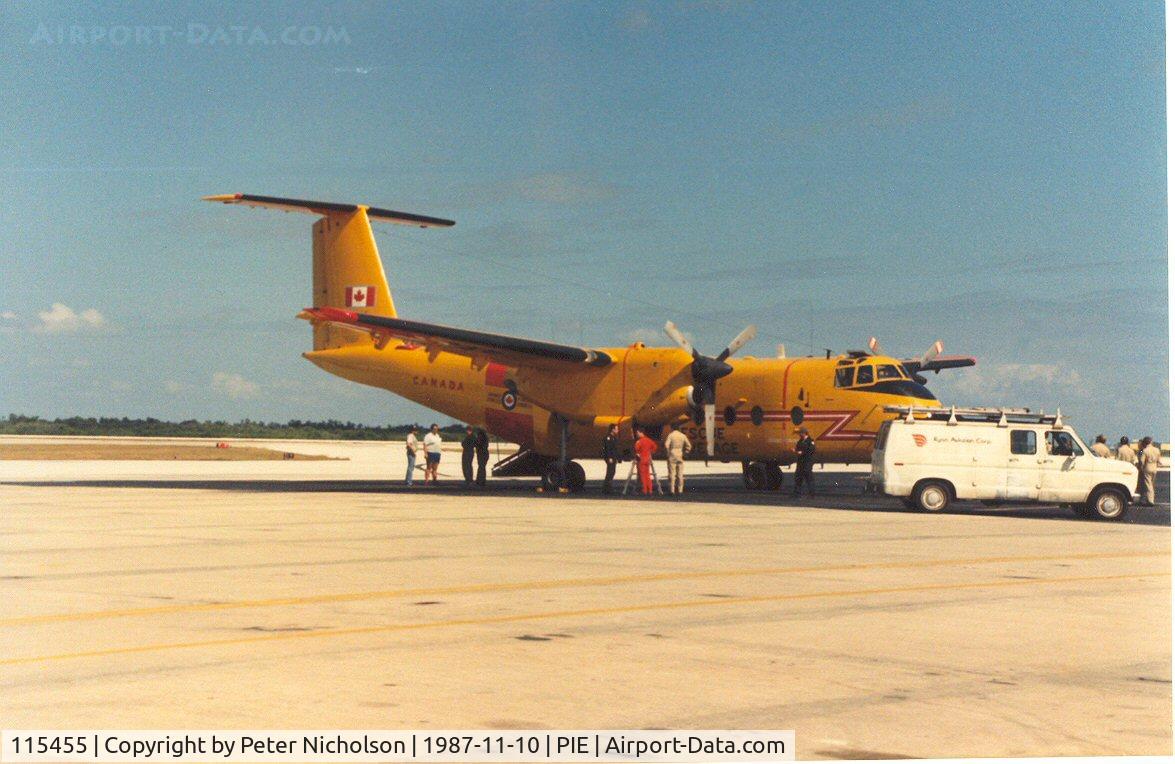 115455, 1967 De Havilland Canada CC-115 Buffalo C/N 9, CC-115 Buffalo of 413 Squadron Canadian Armed Forces as seen at Clearwater in November 1987.
