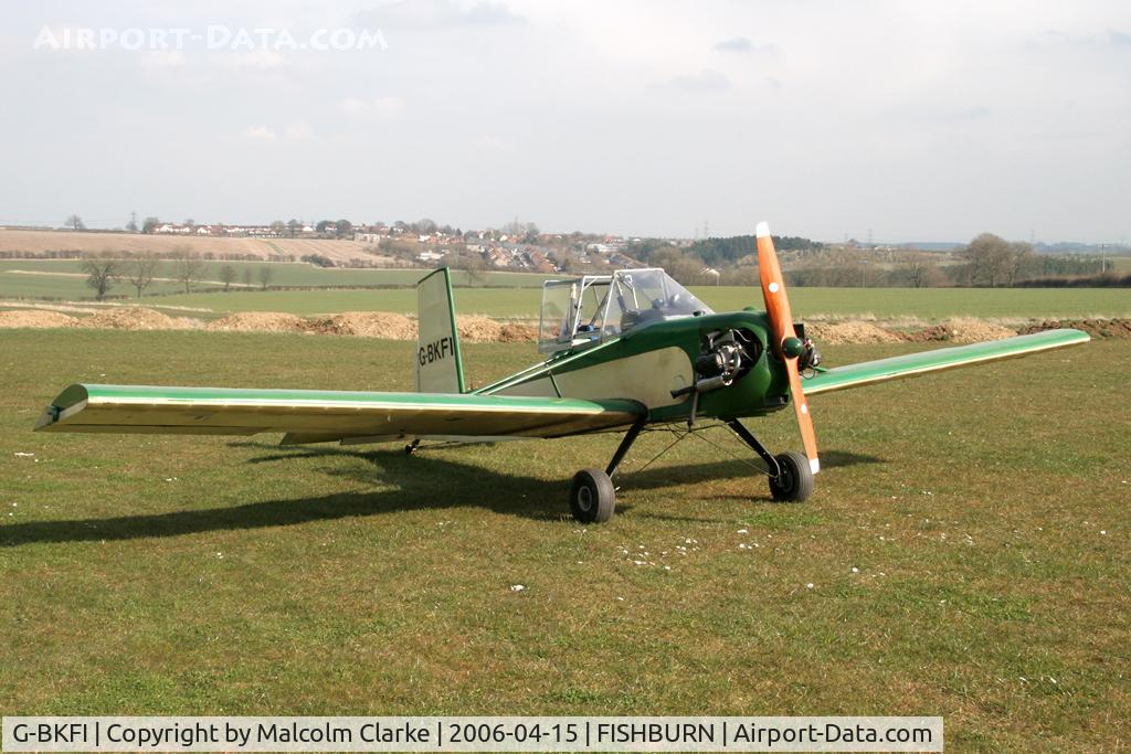 G-BKFI, 1985 Evans VP-1 Series 2 Volksplane C/N PFA 062-10491, Evans VP-1 Srs 2 at Fishburn Airfield, UK in 2006.