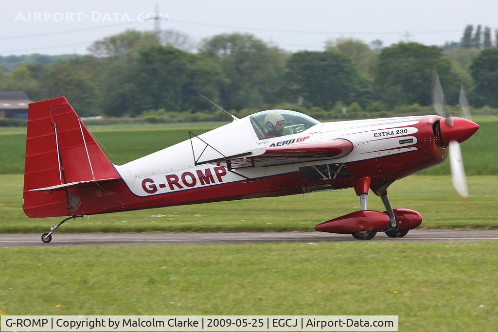 G-ROMP, 1987 Extra EA-230H C/N 001, Extra EA-230H. At Vintage & Veterans Day, Sherburn-in-Elmet, 2009.