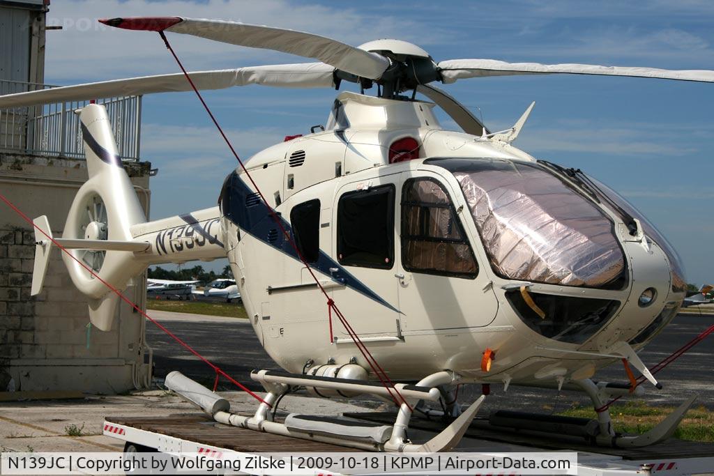 N139JC, 1999 Eurocopter EC-135T-1 C/N 0139, visitor