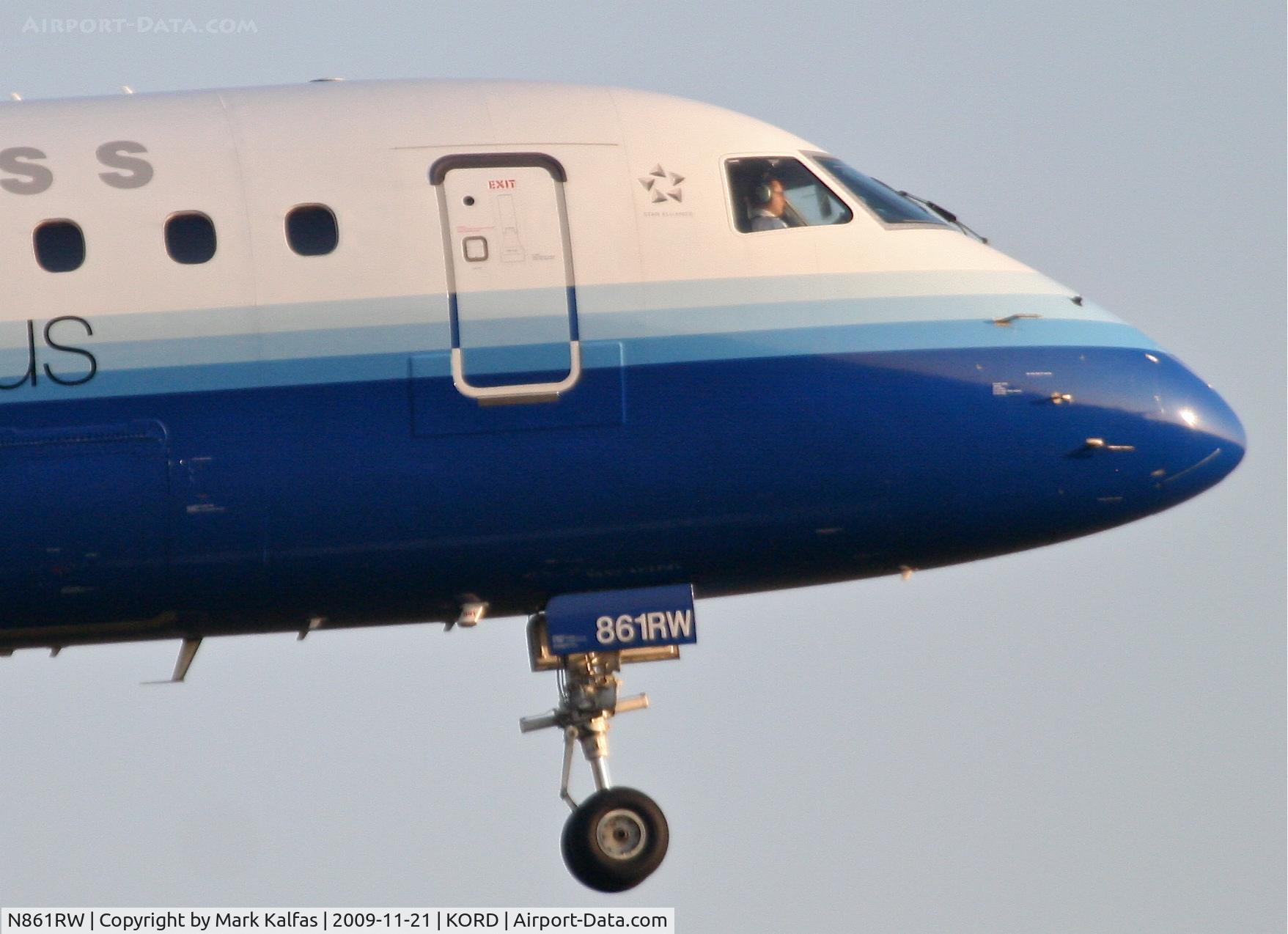 N861RW, 2005 Embraer 170SE (ERJ-170-100SE) C/N 17000094, Shuttle America ERJ 170-100 SE, TCF7595 arriving from CYUL, short final 22R KORD.
