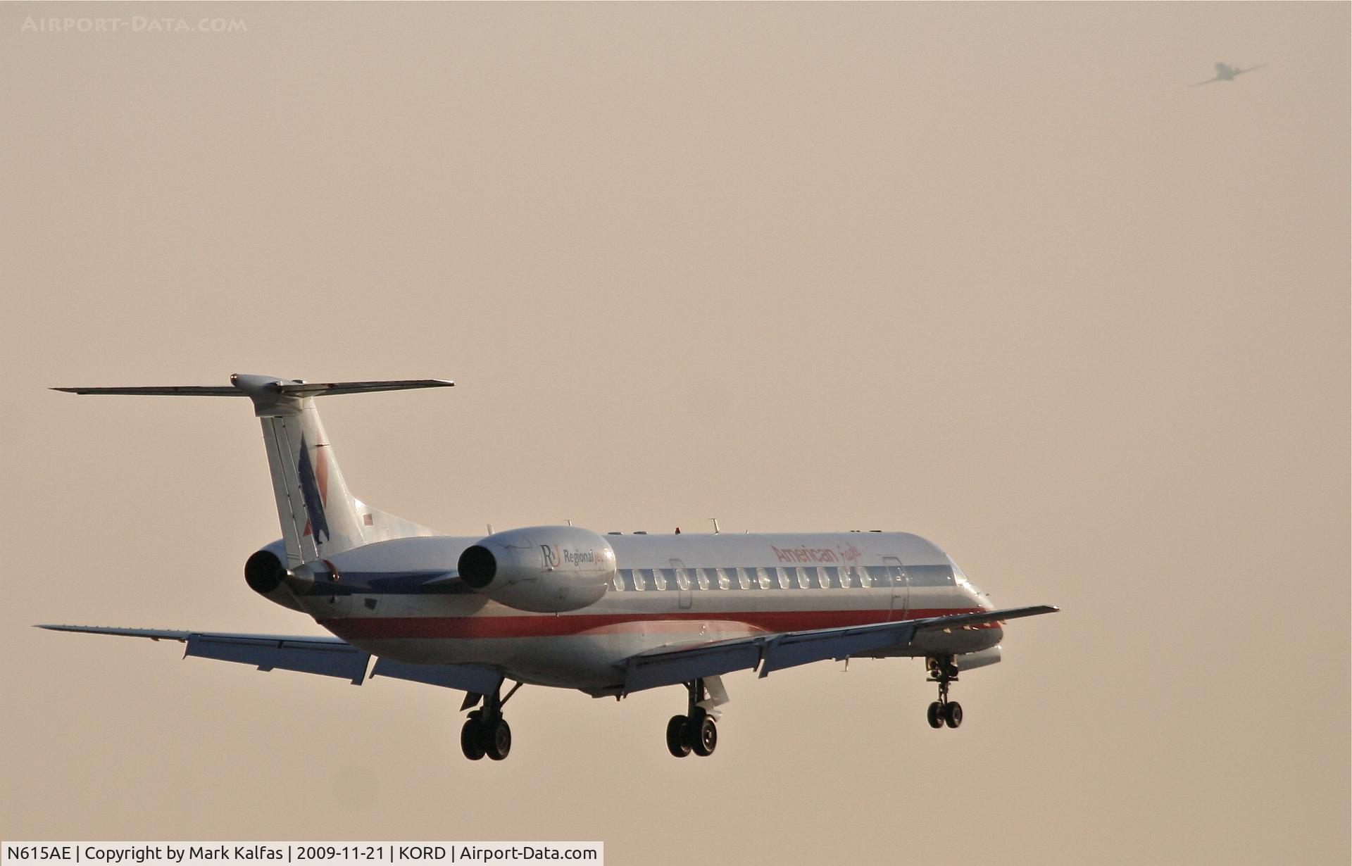N615AE, 1998 Embraer ERJ-145LR (EMB-145LR) C/N 145087, American Eagle EMB-145LR, EGF4073 arriving from KEVV, short final 22R KORD.