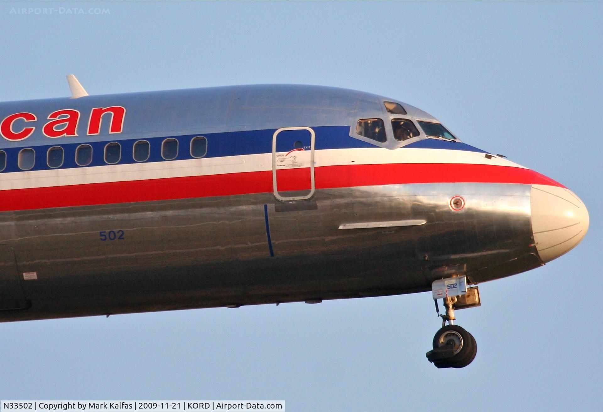 N33502, 1989 McDonnell Douglas MD-82 (DC-9-82) C/N 49739, American Airlines Mcdonnell Douglas DC-9-82, AAL2487 arriving from KBOS, short final 22R KORD.