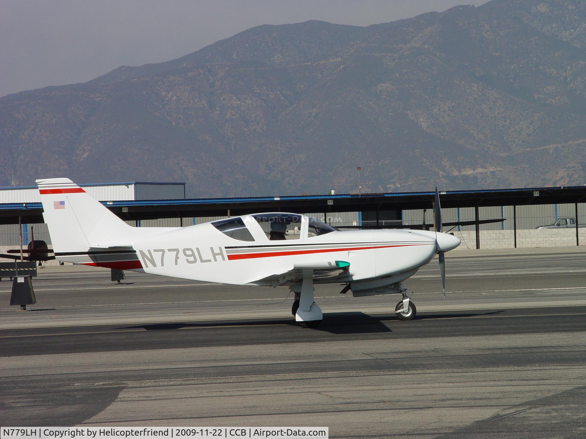 N779LH, 1991 Stoddard-Hamilton Glasair I RG C/N 779, Taxiing back after landing on runway 24 at Cable
