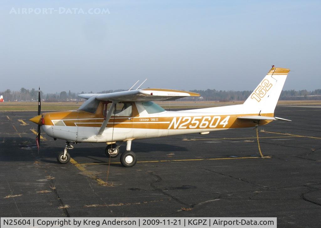N25604, 1977 Cessna 152 C/N 15280762, 1977 Cessna 152 sitting by itself on the ramp in Grand Rapids, MN on a crisp November morning.
