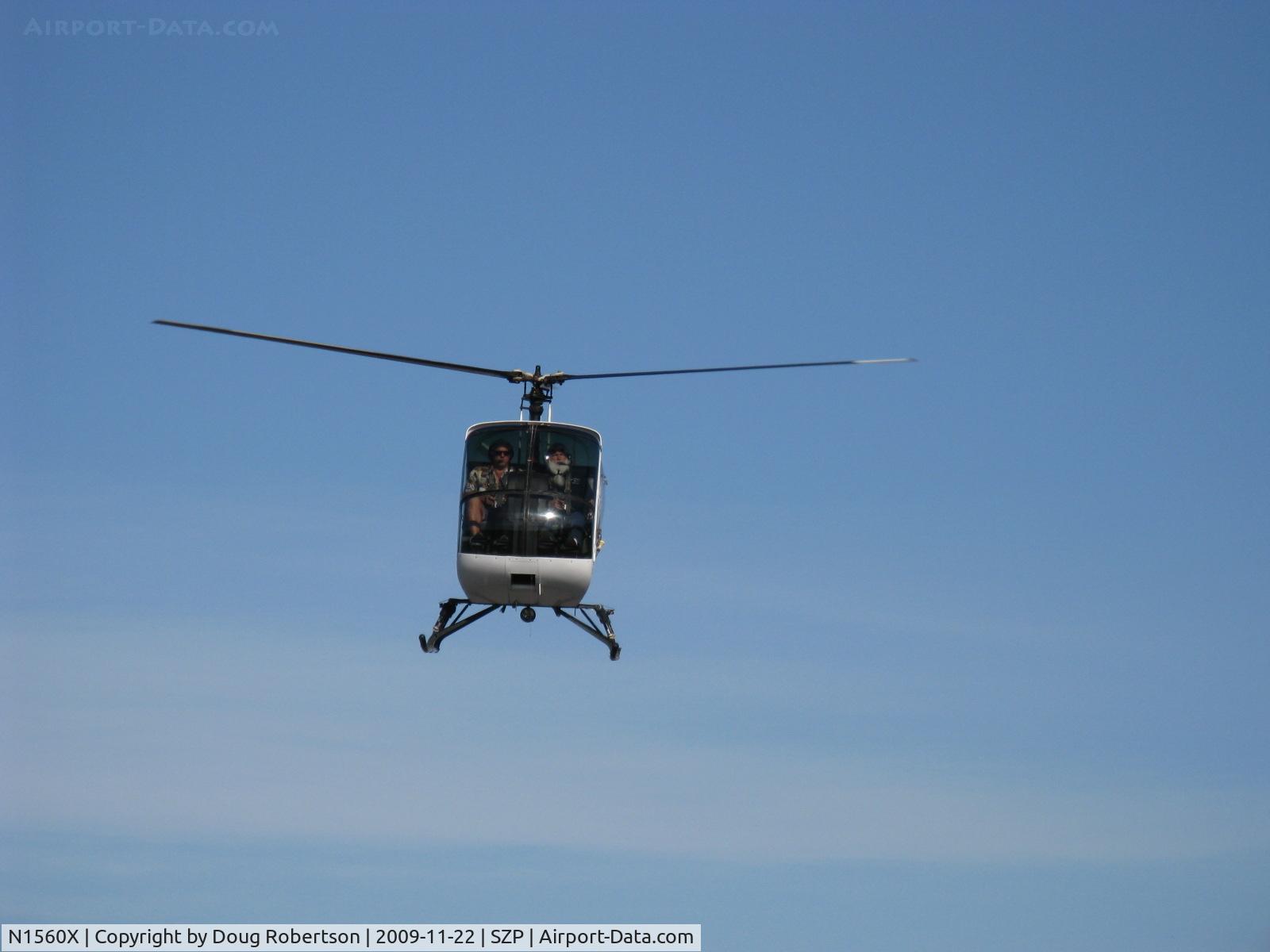 N1560X, 2006 Schweizer 269C-1 C/N 0243, 2006 Schweizer 269C-1 (300CB), Lycoming HIO-360-G1A 180 Hp, 35 US Gals., fully-articulated three-blade main rotor, basic trainer version, Chinese designation Shen2B, departure climbout