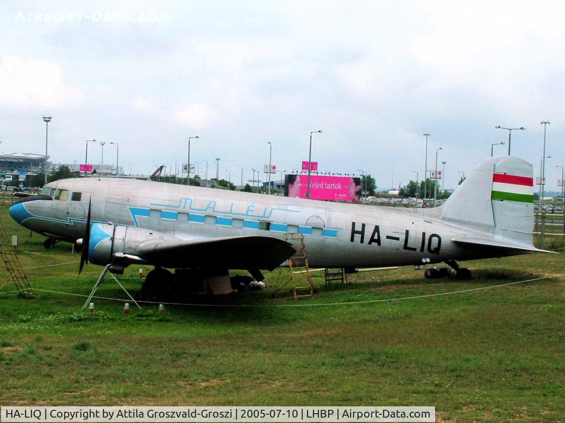 HA-LIQ, 1952 Lisunov Li-2 C/N 23441206, Ferihegy 2. International Airport, Hungary - Aircraft collection