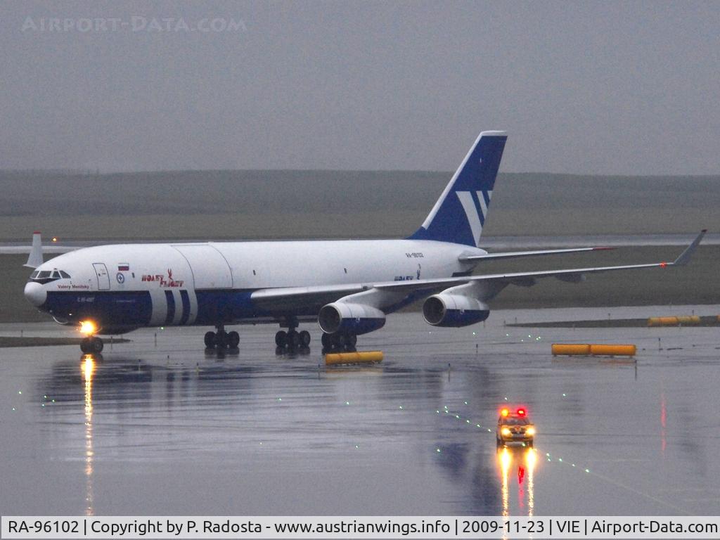 RA-96102, 1997 Ilyushin Il-96-400T C/N 97693201002, First visit at VIE