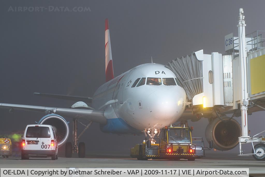 OE-LDA, 2004 Airbus A319-112 C/N 2131, Austrian Airlines Airbus 319