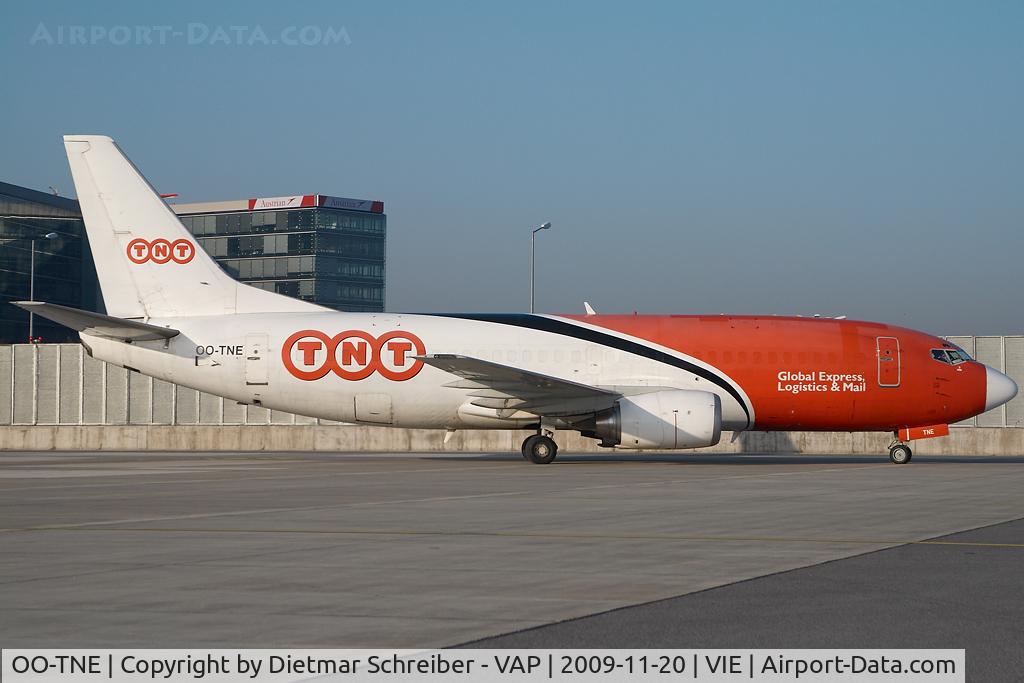 OO-TNE, 1986 Boeing 737-3Q8 C/N 23535, TNT Boeing 737-300