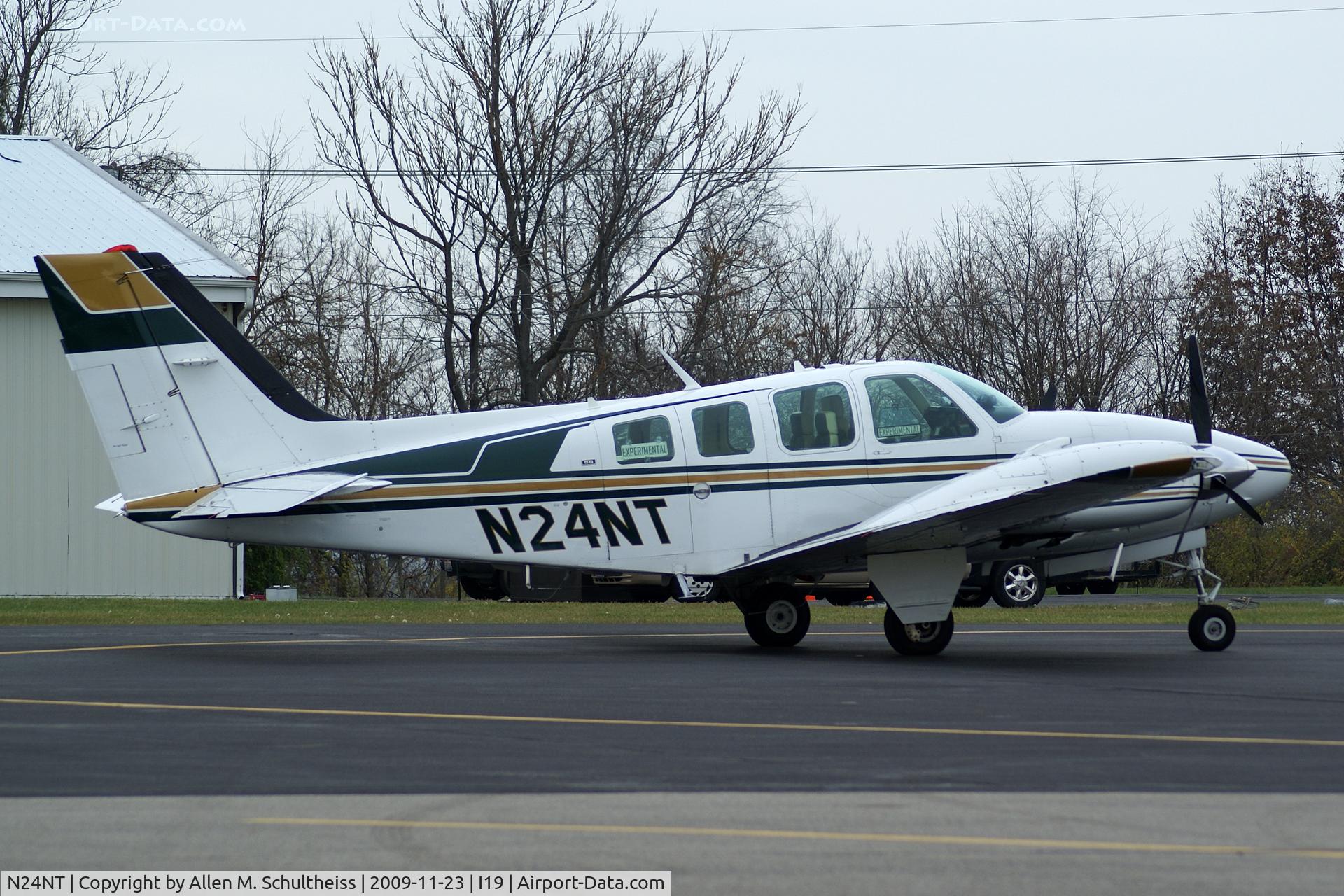 N24NT, 1972 Beech 58 Baron C/N TH-228, 1972 Beech 58