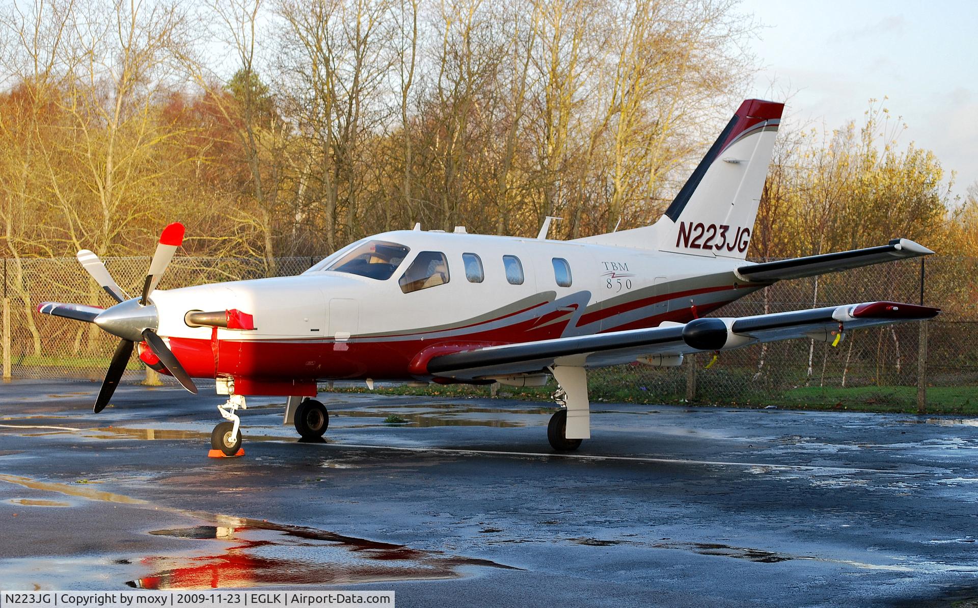 N223JG, 2007 Socata TBM-700 C/N 406, Socata TBM 700 visiting Blackbushe