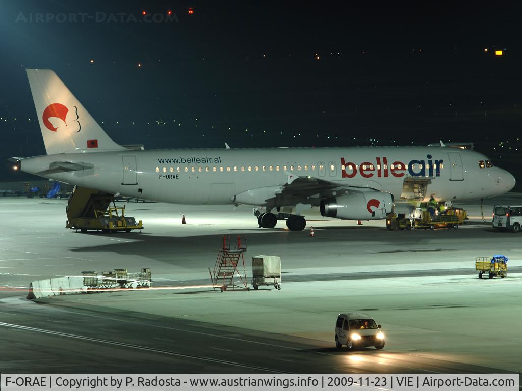 F-ORAE, 1995 Airbus A320-233 C/N 561, Special guest at VIE