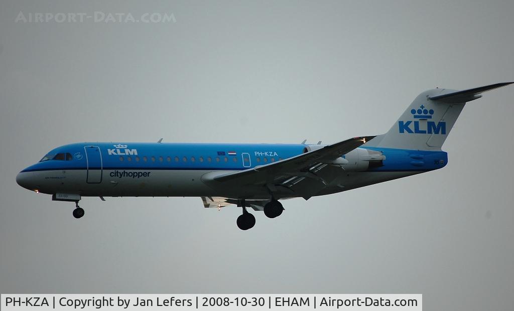 PH-KZA, 1996 Fokker 70 (F-28-070) C/N 11567, KLM Fokker F28