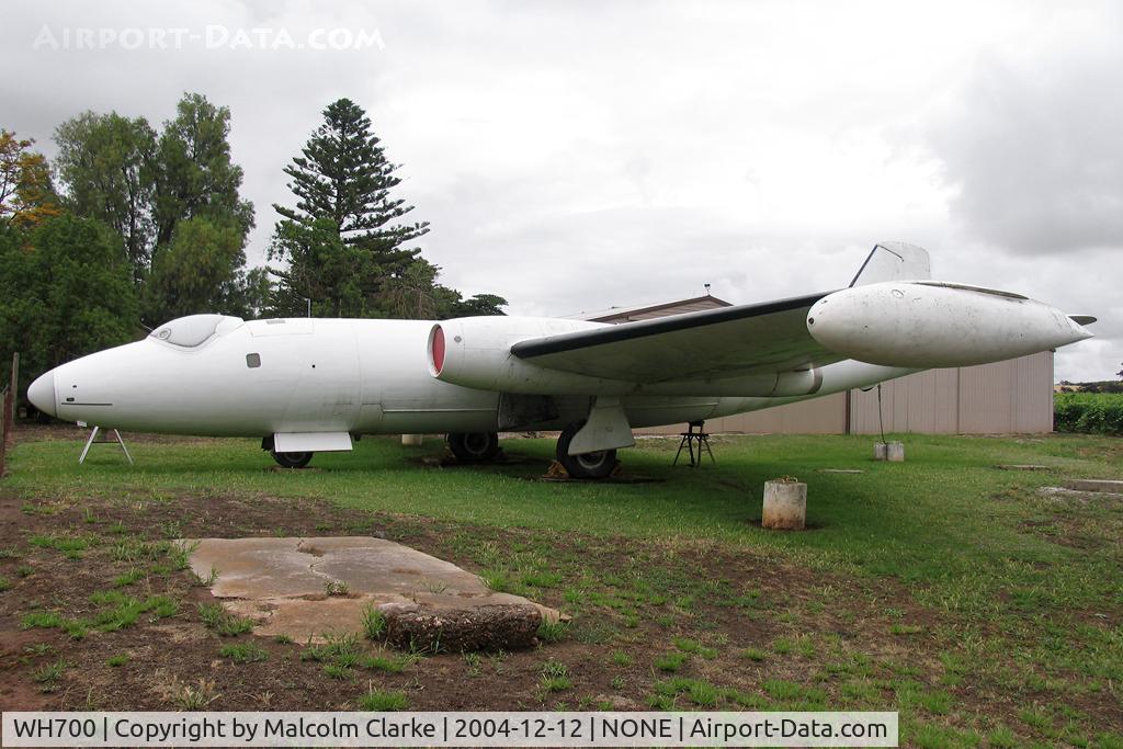 WH700, 1953 English Electric Canberra B.2 C/N Not found WH700, English Electric Canberra B2 at Lincoln Nitschke's Aviation Museum, Greenoch, South Australia in 2004.