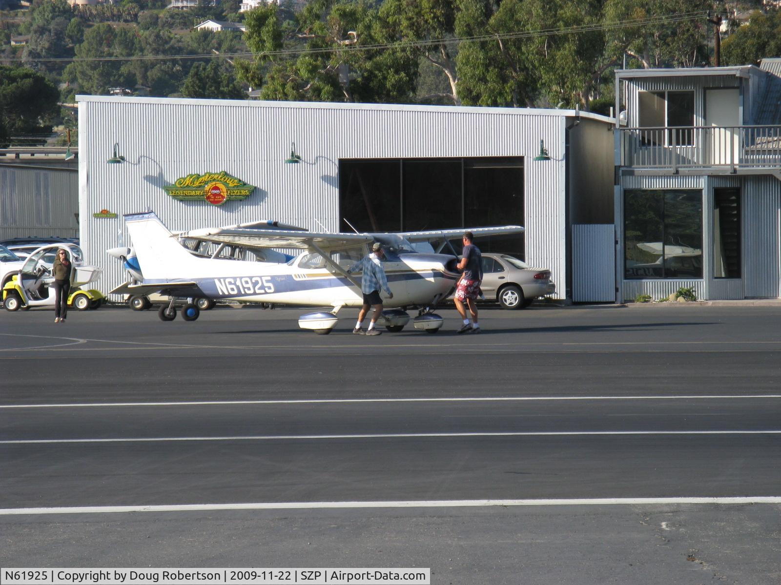 N61925, 1975 Cessna 172M C/N 17264890, 1975 Cessna 172M, Lycoming O-320-E2D 150 Hp