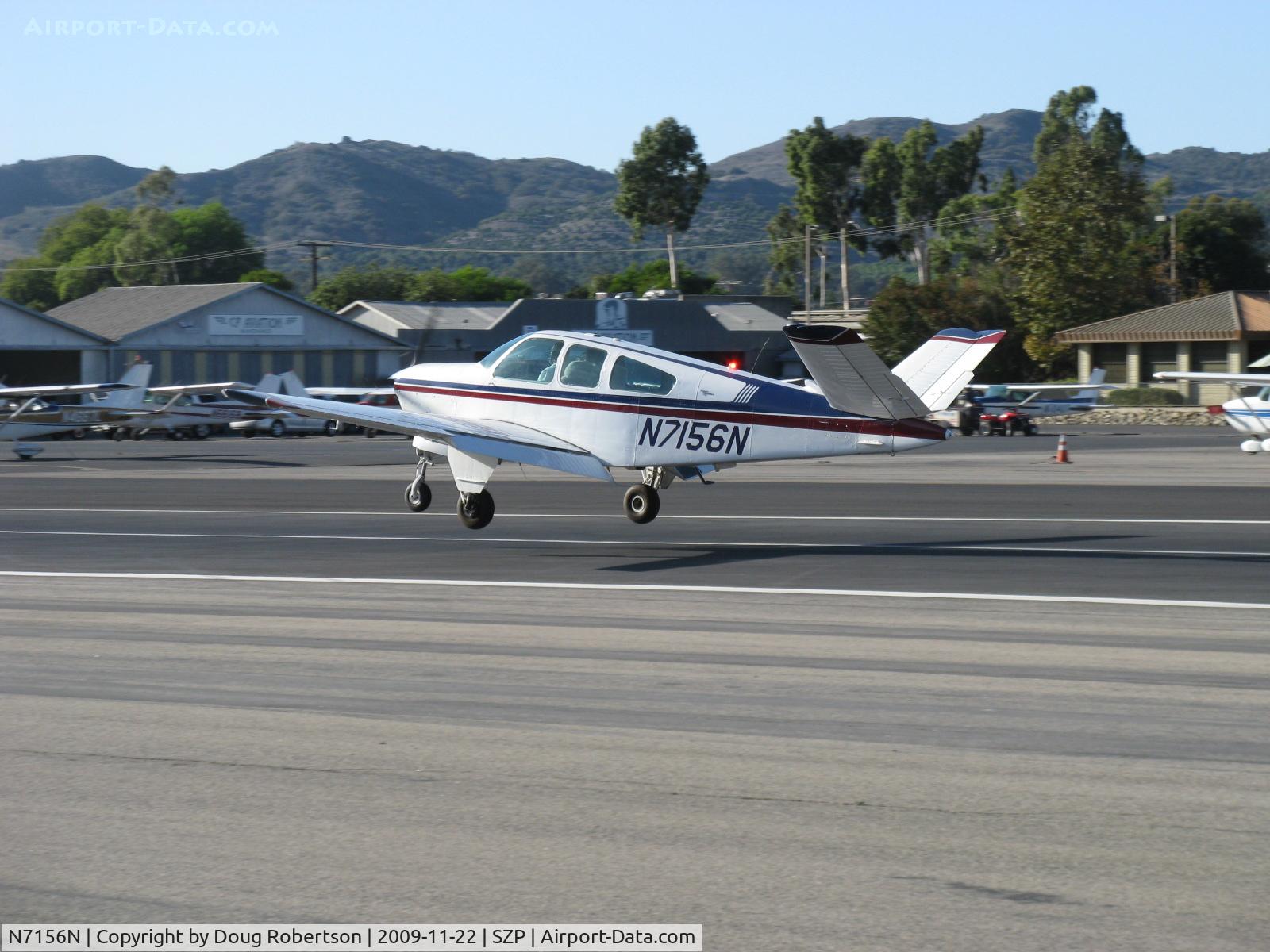 N7156N, 1968 Beech V35A Bonanza C/N D-8687, 1968 Beech V35A BONANZA, Continental IO-520-B 285 Hp, landing Rwy 22