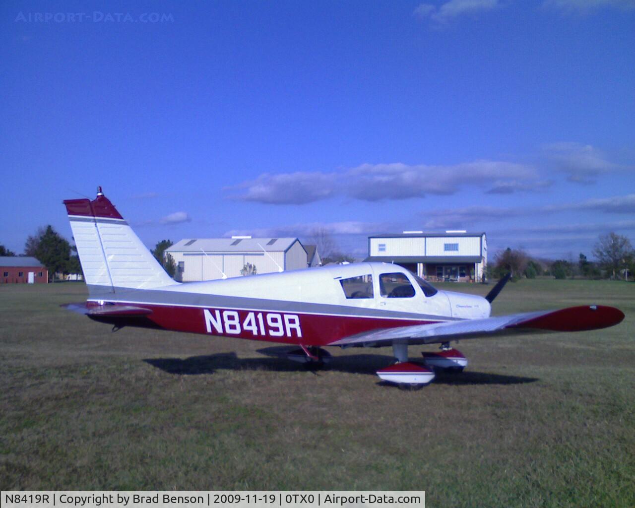 N8419R, 1966 Piper PA-28-140 Cherokee C/N 28-22296, At Nassau Bay Airport, Granbury, TX