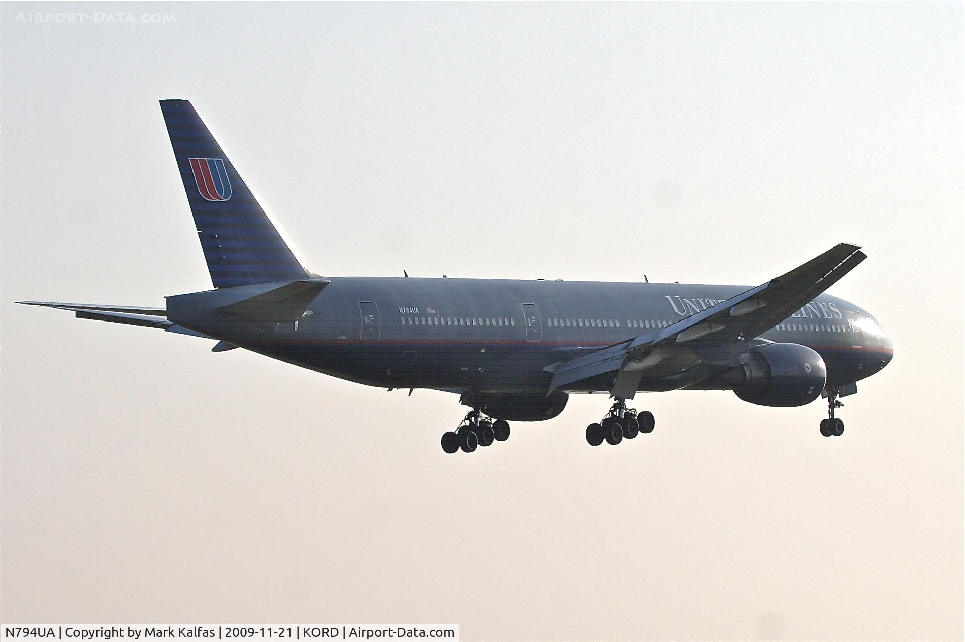 N794UA, 1997 Boeing 777-222 C/N 26953, United Airlines Boeing 777-222, UAL941 arriving from EDDF, short final 22R KORD