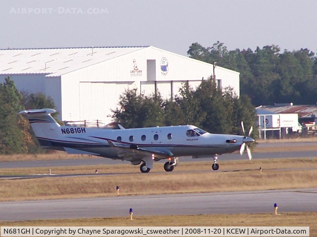 N681GH, 2005 Pilatus PC-12/45 C/N 681, After landing