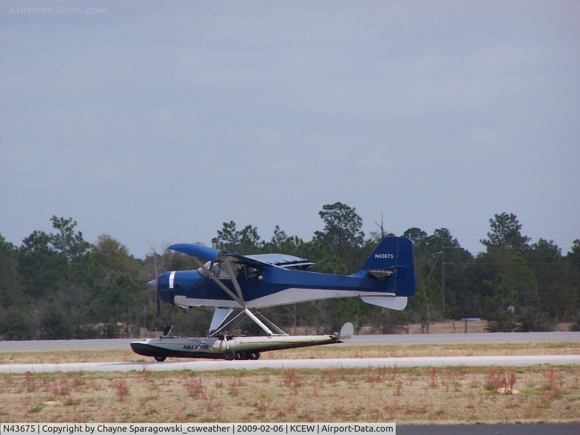 N43675, 2007 Denney Kitfox Model 4 C/N 1547, On the way out