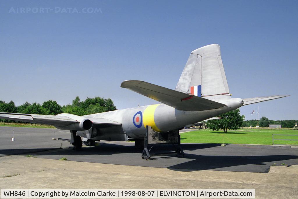 WH846, English Electric Canberra T.4 C/N EEP71290, English Electric Canberra T4 at the Yorkshire Air Museum, Elvington, UK in 1998.