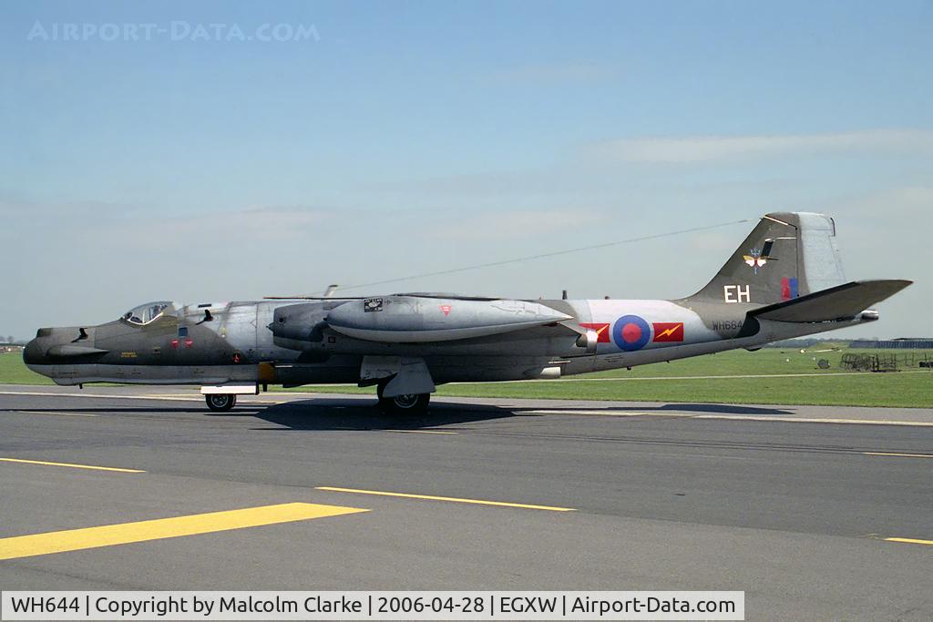 WH644, English Electric Canberra T.17 C/N EEP71116, English Electric Canberra T17 at RAF Waddington.