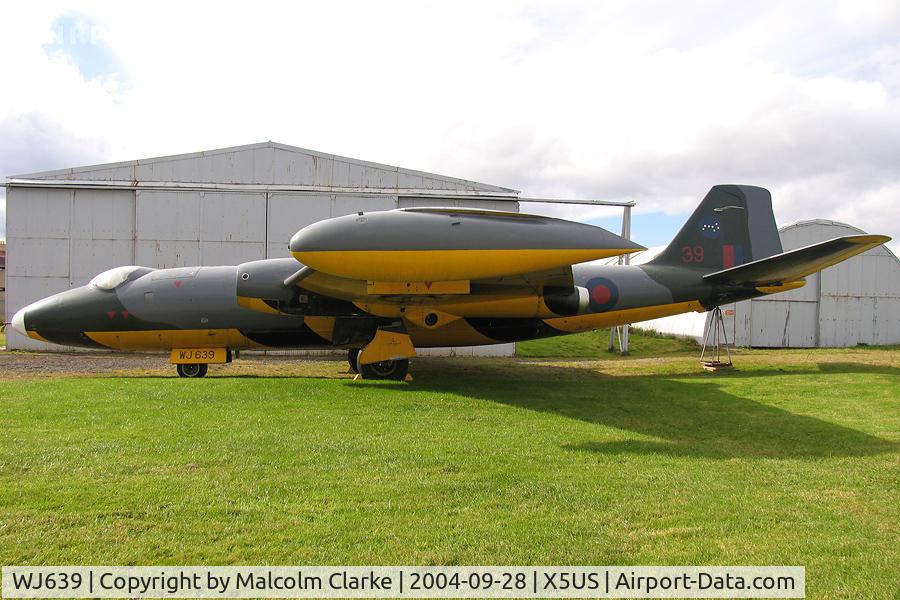 WJ639, English Electric Canberra TT.18 C/N HP-206B, English Electric Canberra TT18 at the North East Aircraft Museum, Usworth, UK in 2004.