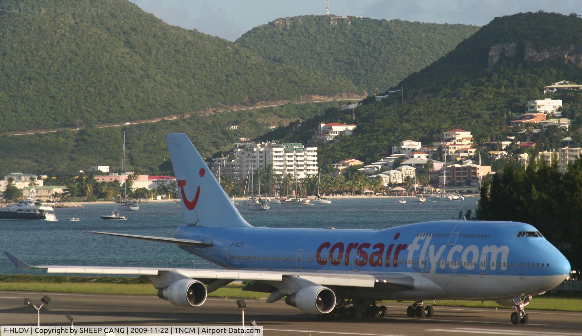 F-HLOV, 1992 Boeing 747-422 C/N 25379, Corsair back tracking runway 28 for take off