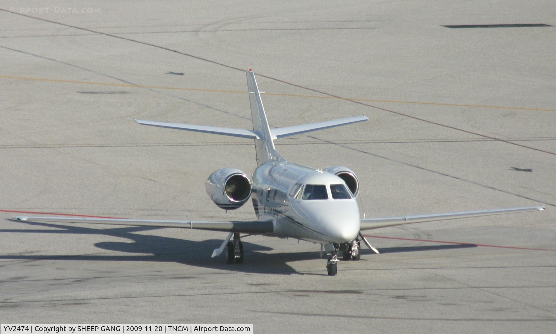 YV2474, 1975 Dassault Falcon 10 C/N 067, JUst in and taxing to parkinb