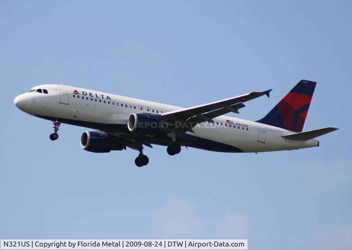N321US, 1992 Airbus A320-211 C/N 262, Delta A320