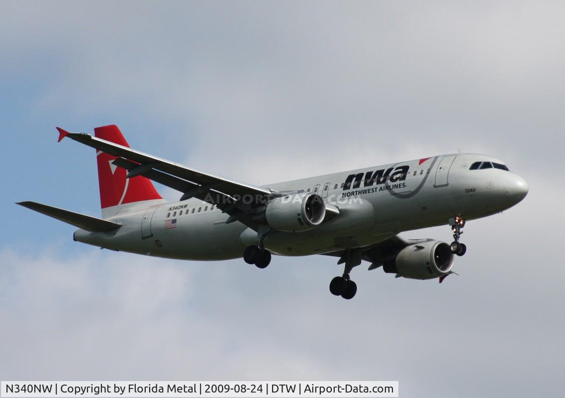 N340NW, 1992 Airbus A320-212 C/N 372, Northwest A320