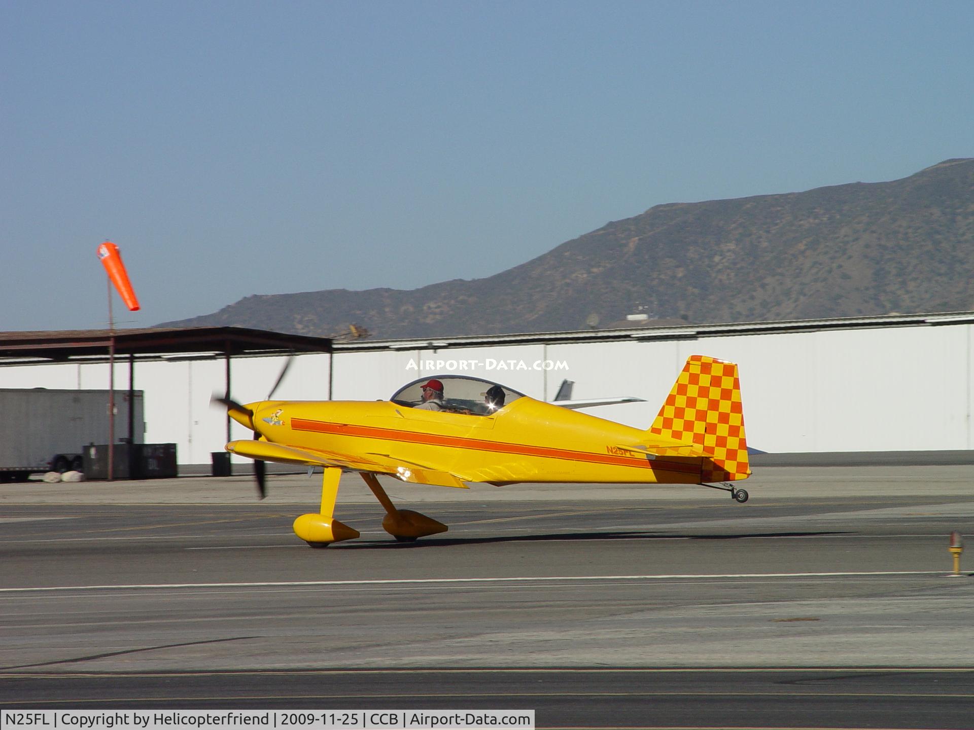 N25FL, Laforge Fred FS-1 C/N 0001, Landed but tail still up, rolling out westbound