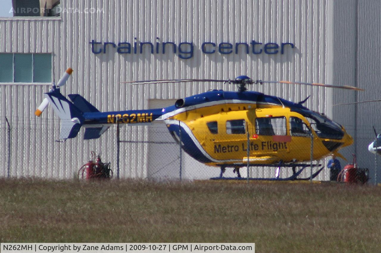 N262MH, Eurocopter-Kawasaki EC-145 (BK-117C-2) C/N 9278, At Grand Prairie Municipal