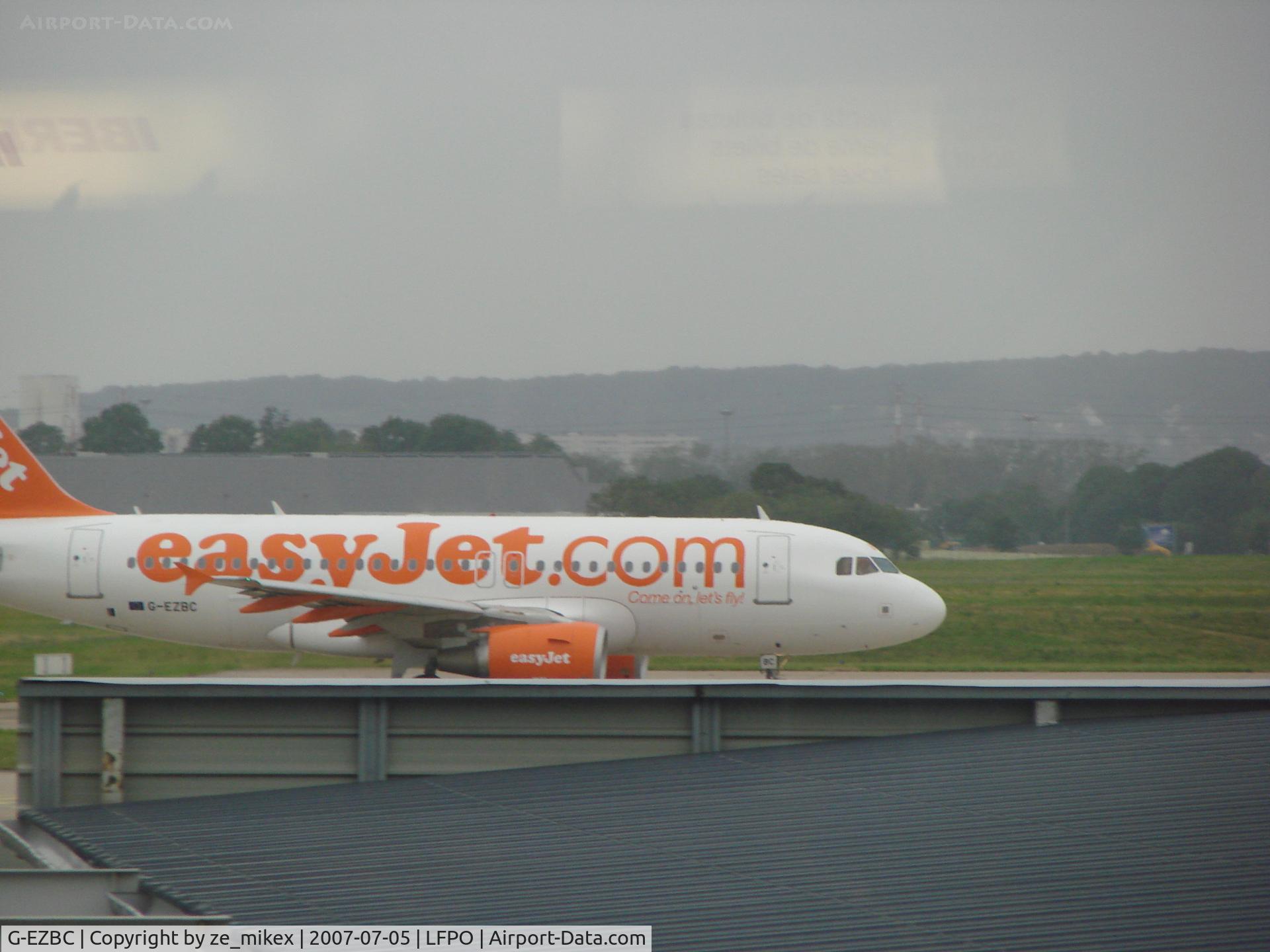 G-EZBC, 2006 Airbus A319-111 C/N 2866, When i went paris