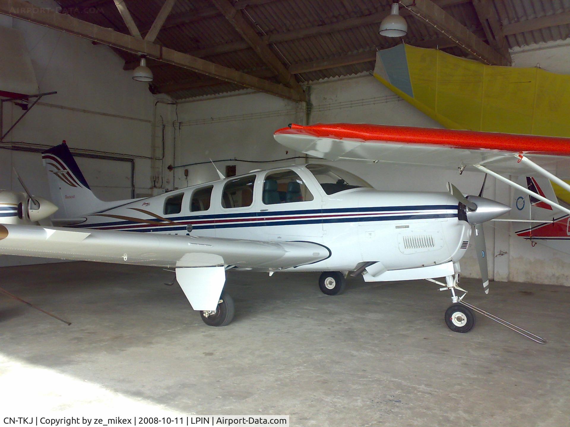 CN-TKJ, Beech A36 Bonanza 36 C/N E-3449, Beechcraft 35R Bonanza at espinho