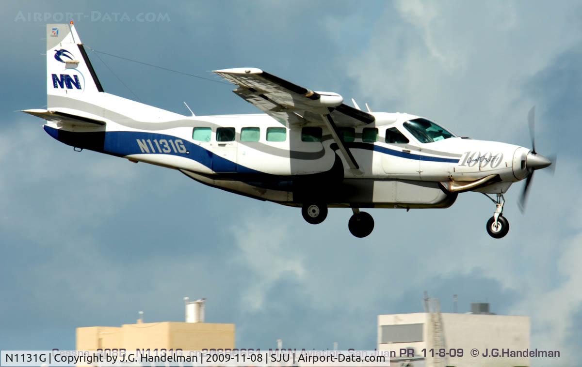N1131G, 1998 Cessna 208B C/N 208B0661, on final at SJU
