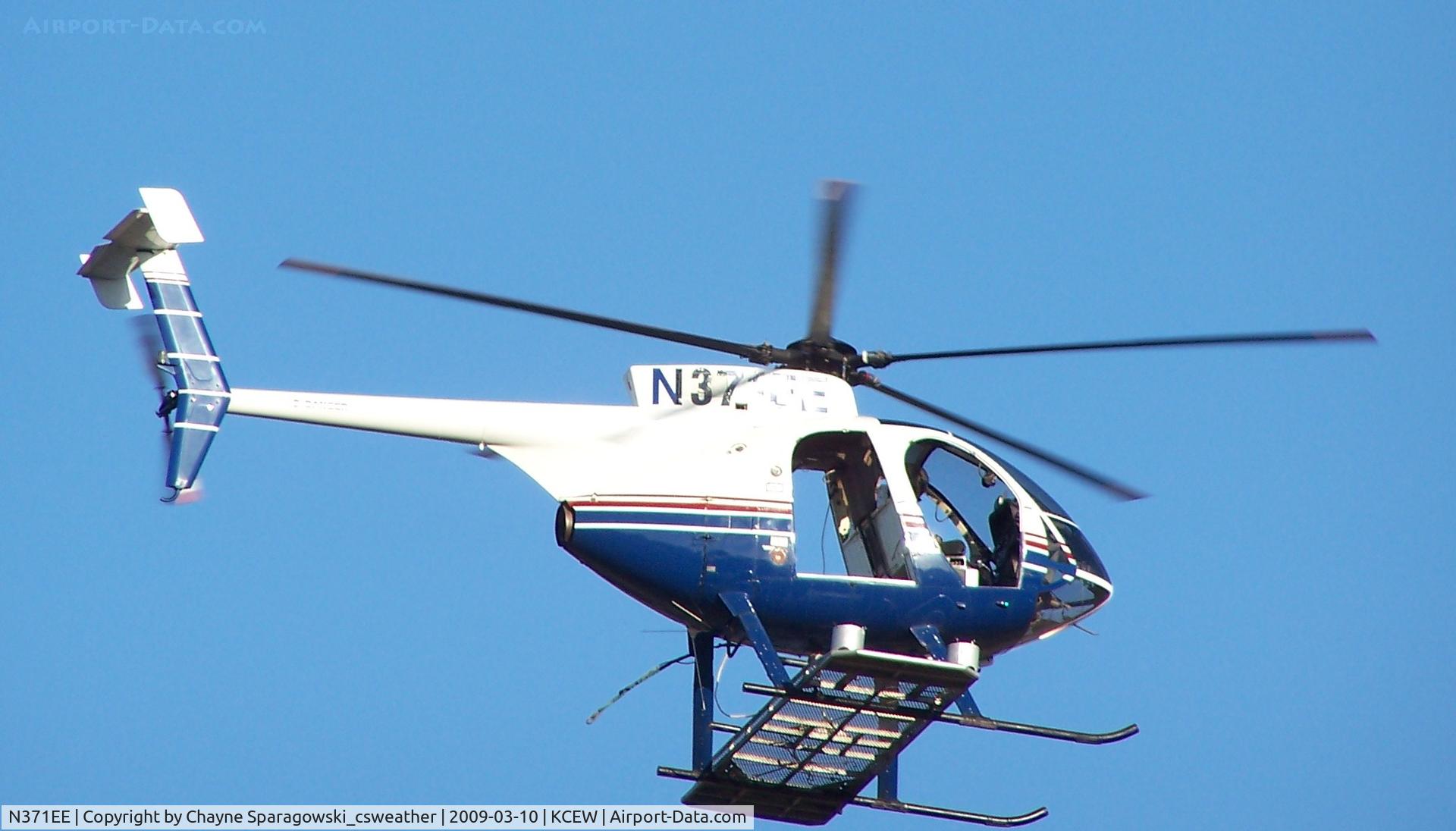 N371EE, 1989 McDonnell Douglas 369E C/N 0371E, Was in the area doing maintenance on high volatge power lines.