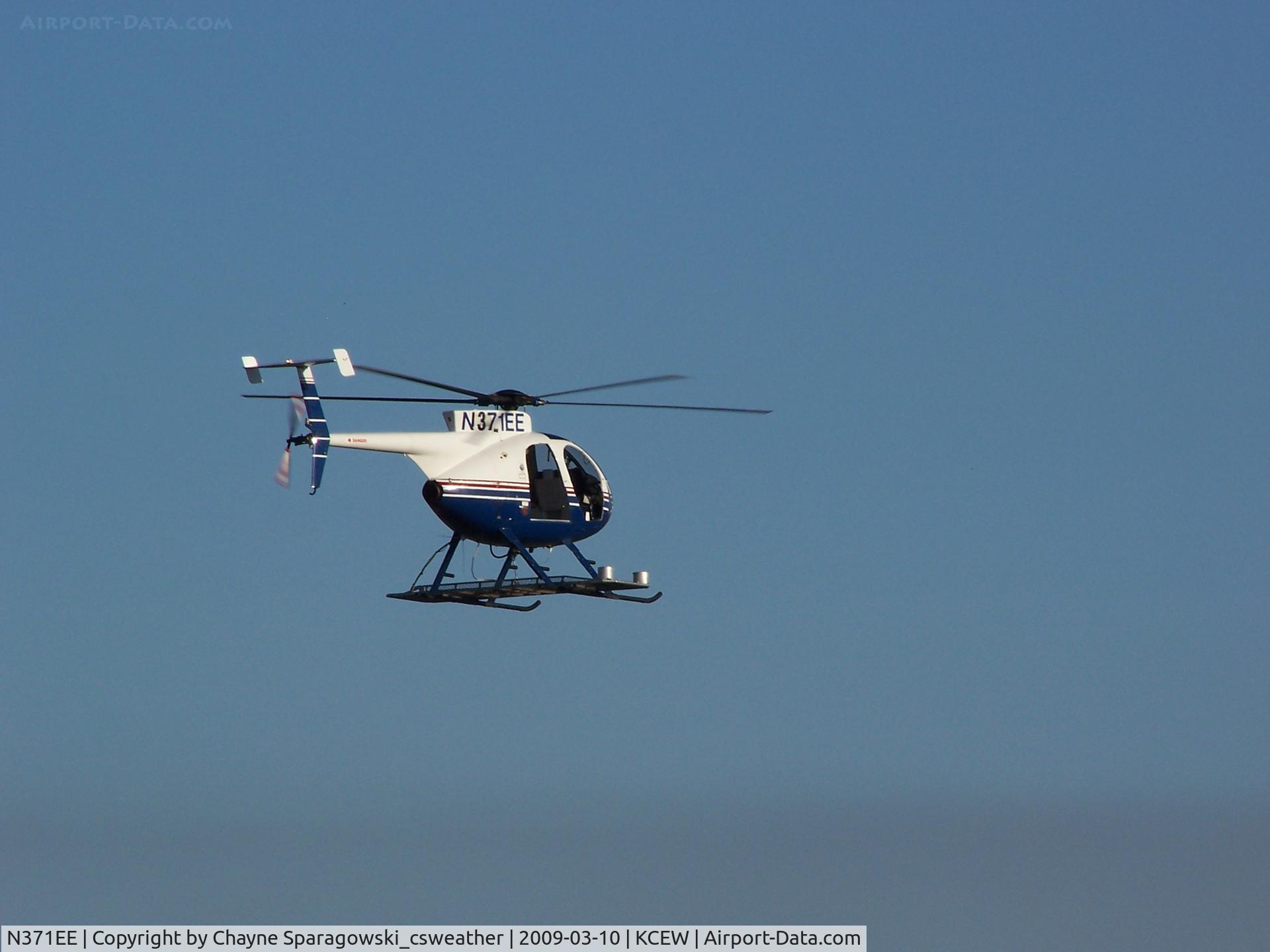 N371EE, 1989 McDonnell Douglas 369E C/N 0371E, Was in the area doing maintenance on high volatge power lines.