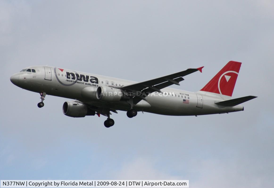 N377NW, 2003 Airbus A320-211 C/N 2082, Northwest A320
