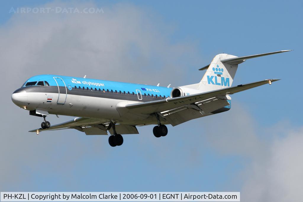 PH-KZL, 1995 Fokker 70 (F-28-0070) C/N 11536, Fokker 70 (F-28-0070) on approach to rwy 25 at Newcastle Airport, UK.