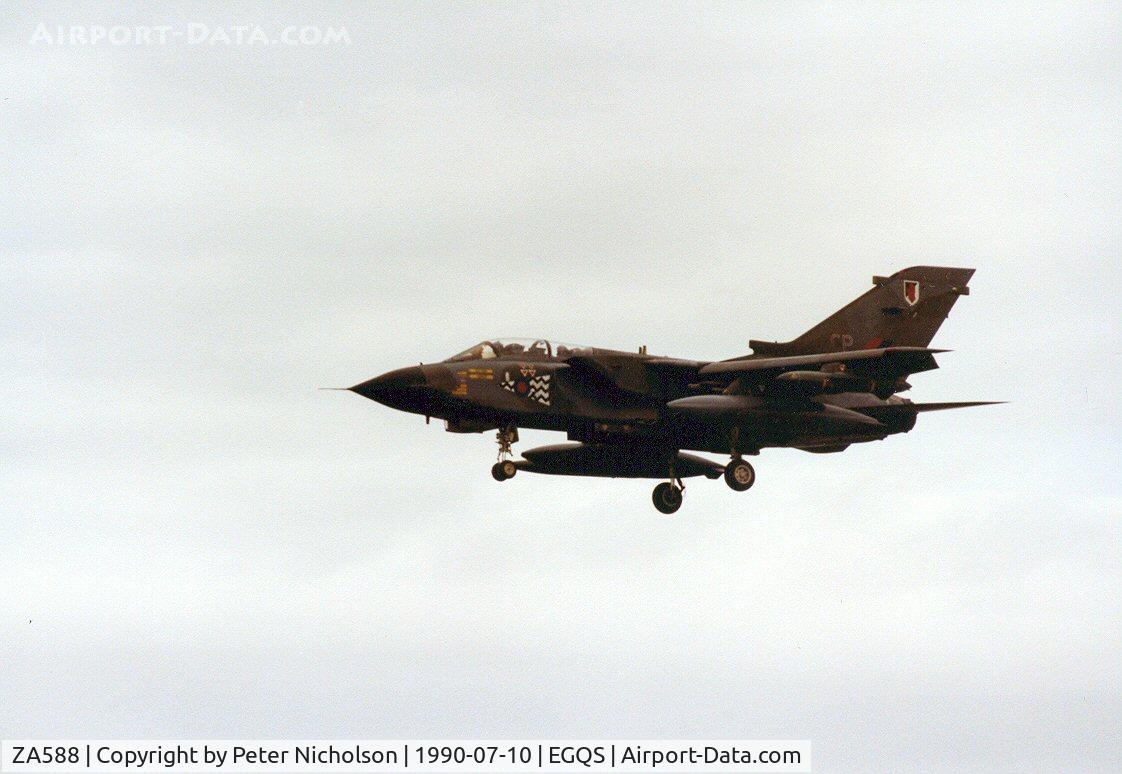 ZA588, 1981 Panavia Tornado GR.1 C/N 098/BS031/3052, Tornado GR.1 of 17 Squadron at RAF Bruggen on final approach to Lossiemouth in the Summer of 1990.