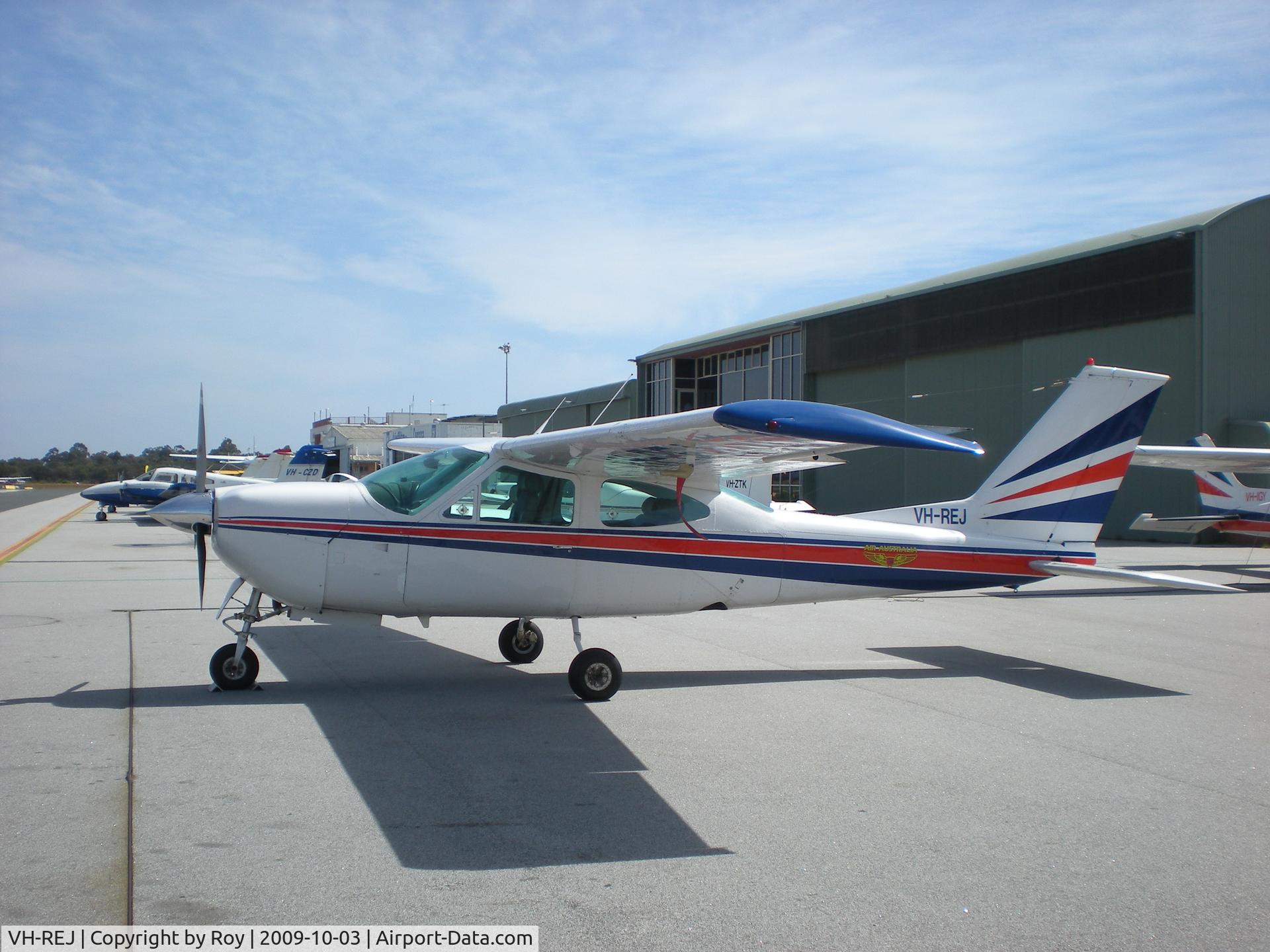 VH-REJ, 1974 Cessna 177RG Cardinal C/N 177RG1125, Jandakot airport
