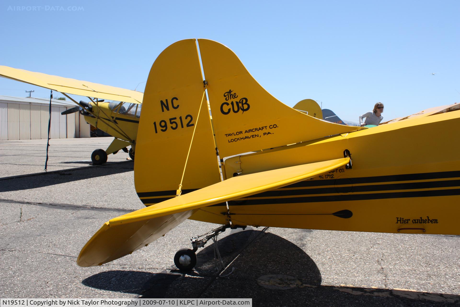 N19512, 1937 Taylor J-2 Cub C/N 1712, Lompoc Piper Cub fly-in 09'