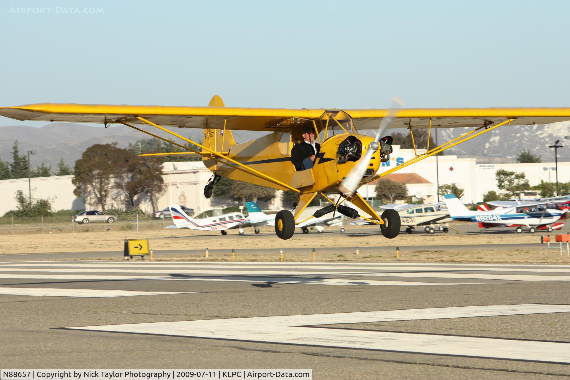 N88657, 1946 Piper J3C-65 Cub C/N 16286, Lompoc Piper Cub fly-in 09'
