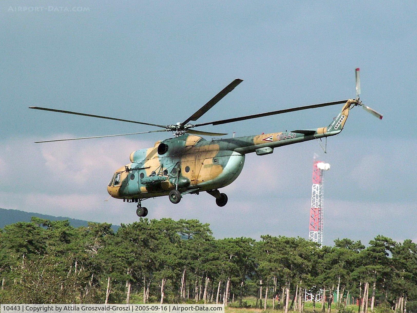 10443, 1973 Mil Mi-8T Hip C/N 10443, Veszprém-Jutas-Ujmajor temporary army helicopter base.