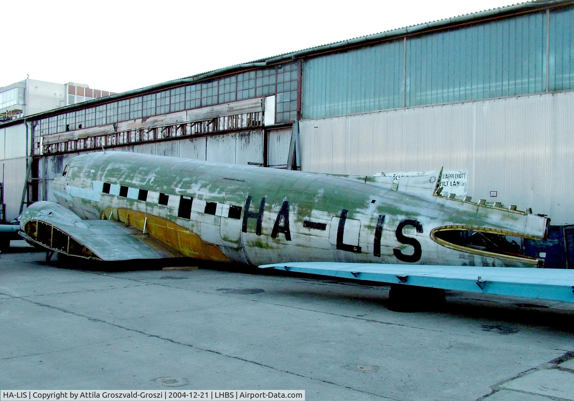 HA-LIS, 1952 Lisunov Li-2T Cab C/N 23441301, Budaörs-Airport, Hungary