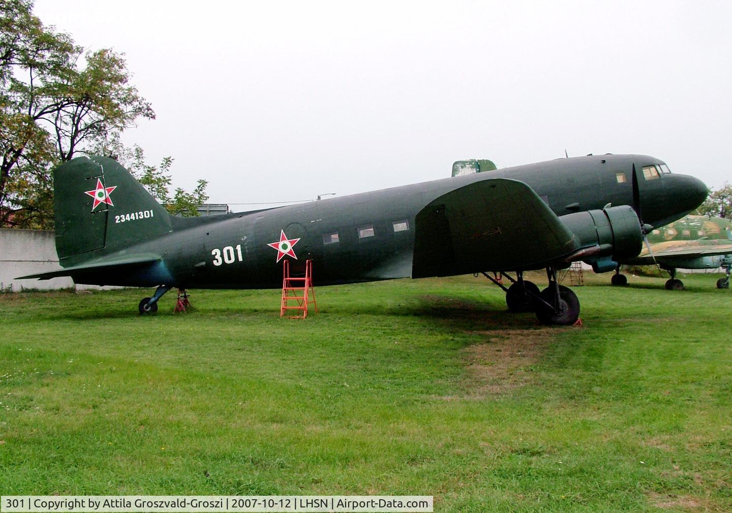 301, 1952 Lisunov Li-2T Cab C/N 23441301, Szolnok-Szandaszölös airplane museum.